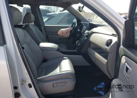 2014 Honda Pilot Touring z USA, uszkodzony, nr VIN 5FNYF4H97EB021139